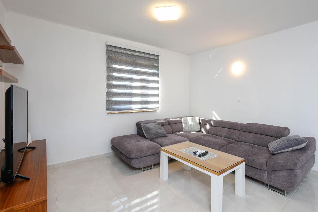 Lidija Apartmani Orebic Exterior photo